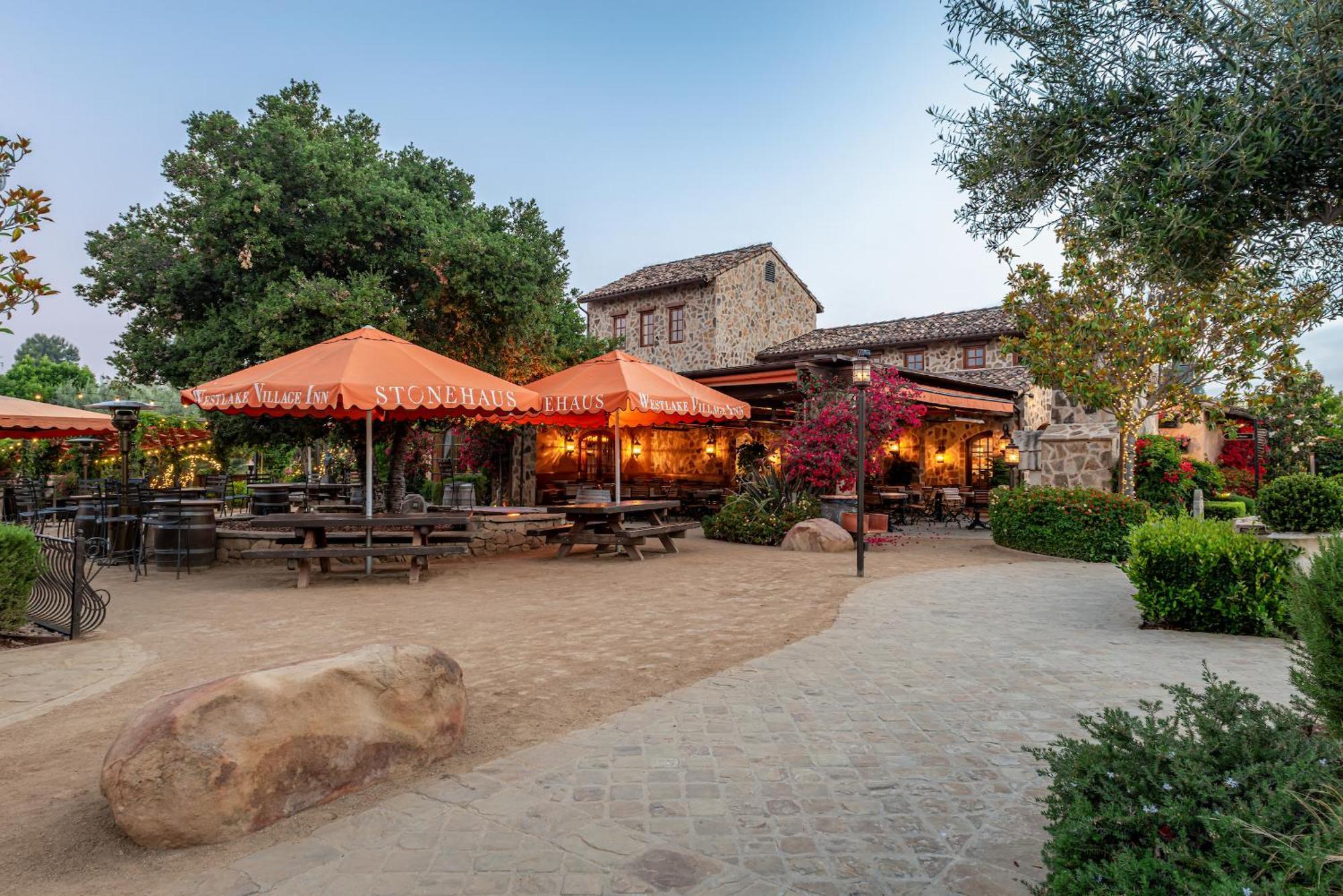 Westlake Village Inn Exterior foto